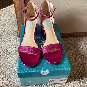 Betsey Johnson Miri heel